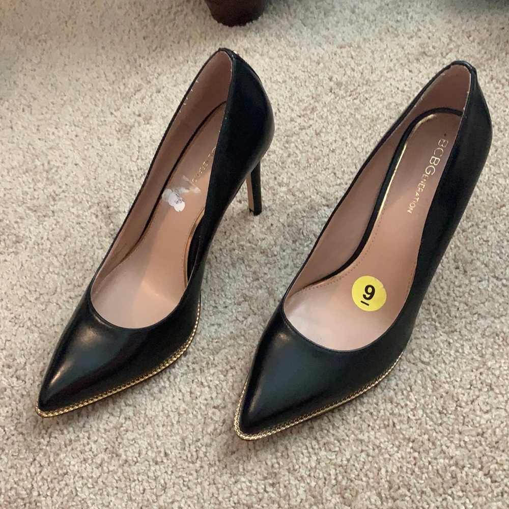 BCBG black pumps.